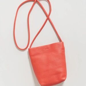 Baggu Women’s orange-red Leather Soft Crossbody mini Minimalist Everyday Bag